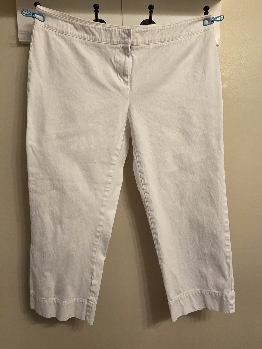 Cabi White Cropped Capri Jeans - 16 - Coastal Summer Preppy Minimalist Classic